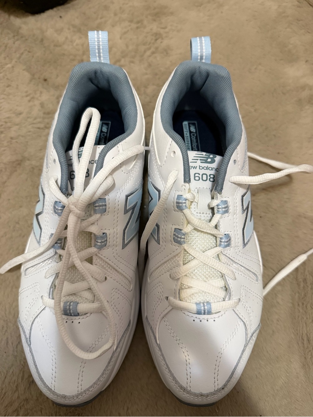 New Balance Comfort Insert Leather Sneakers – White & Light Blue